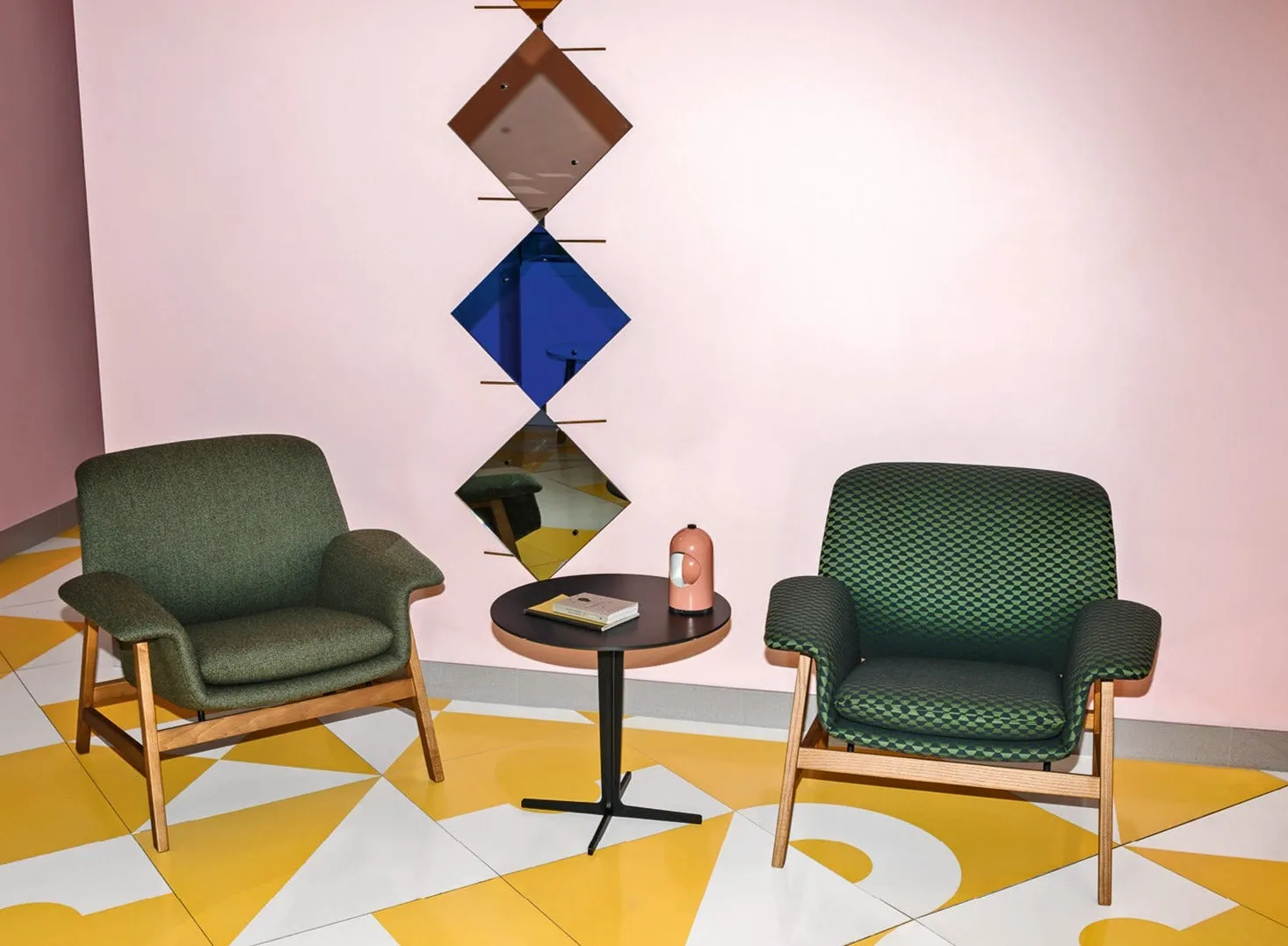 Agnese Lounge Chair
