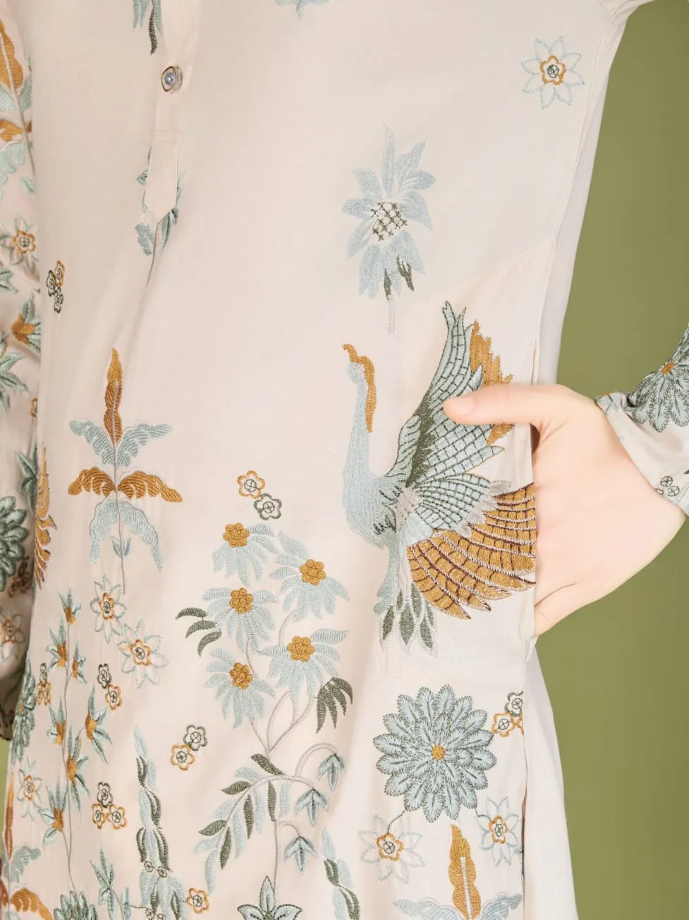 Ivery Colour Soft Viscose Reyon Silk Heritage Style With Heavy Thread Work With Sequines Work Kurta Payjama